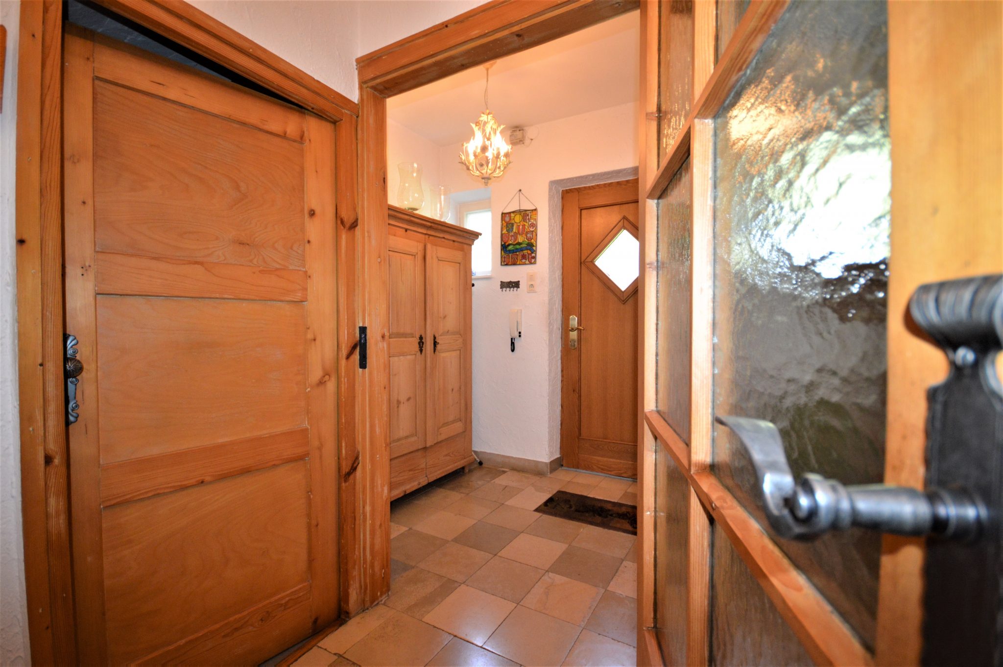 1 Min. zum See: Charmante Altbau-DHH mit viel Erweiterungs-Potential