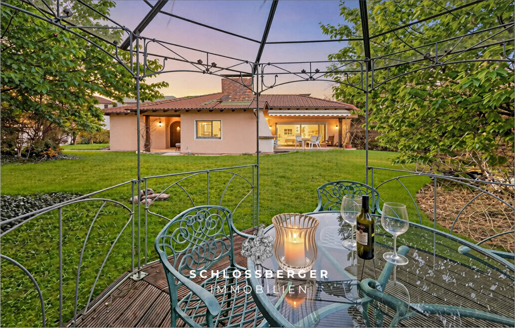 CHARMANTER BUNGALOW