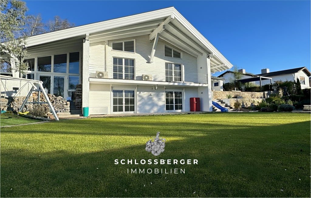FAMILIEN - ANWESEN