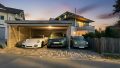PARKEN MIT LADESTATIONEN